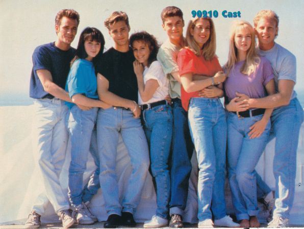 beverly-hills-90210-cast-in-bad-jeans