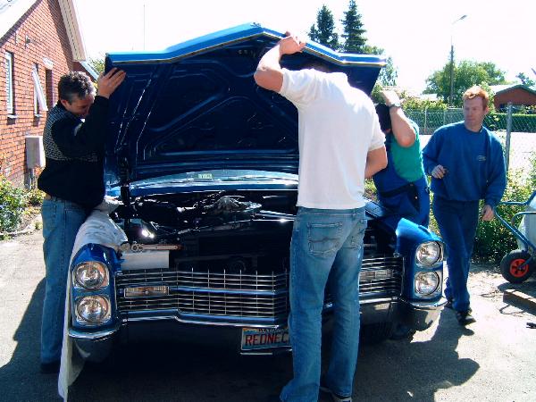 429 Engine - 1966Eldorado16.jpg