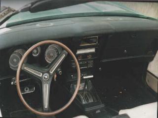 Interior_close.jpg